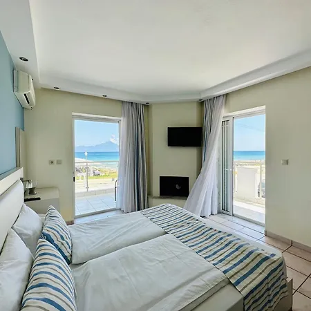 Blue Senses 4* سارتي